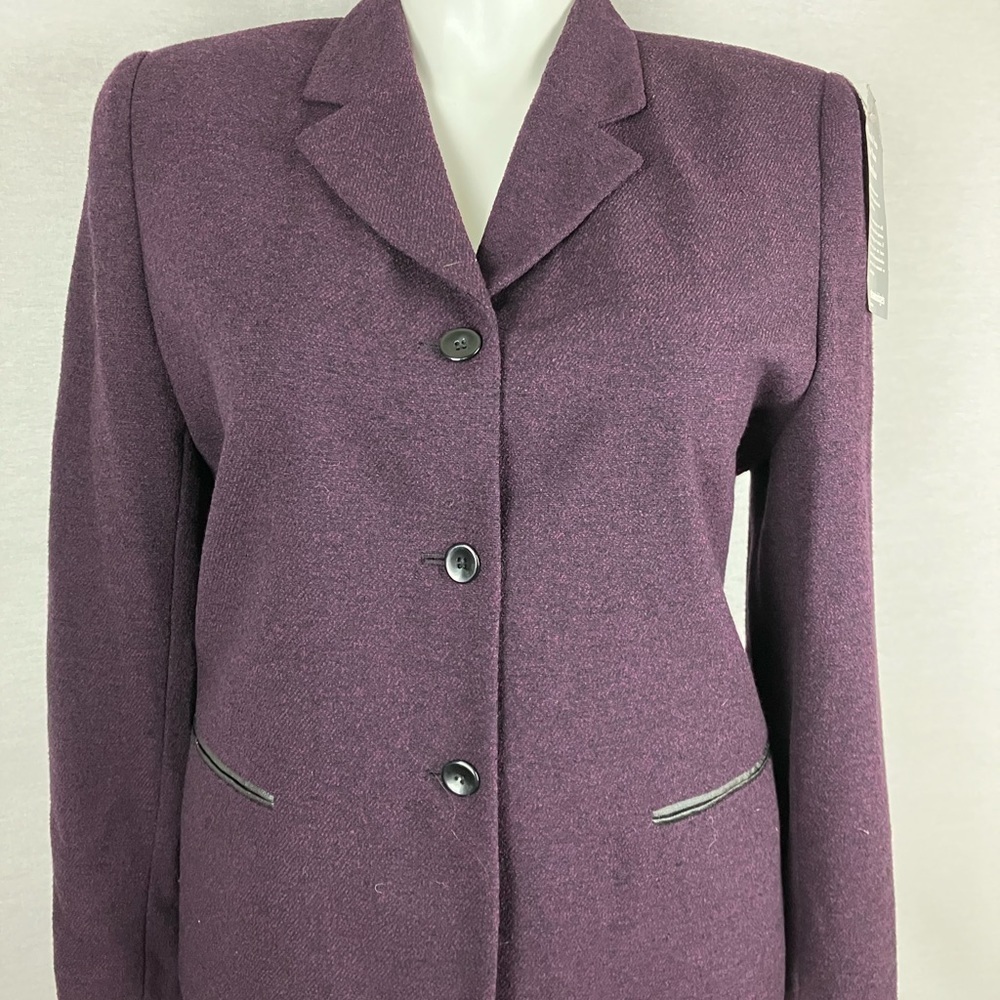 Amanda Smith Jacket - Picture 2 of 10